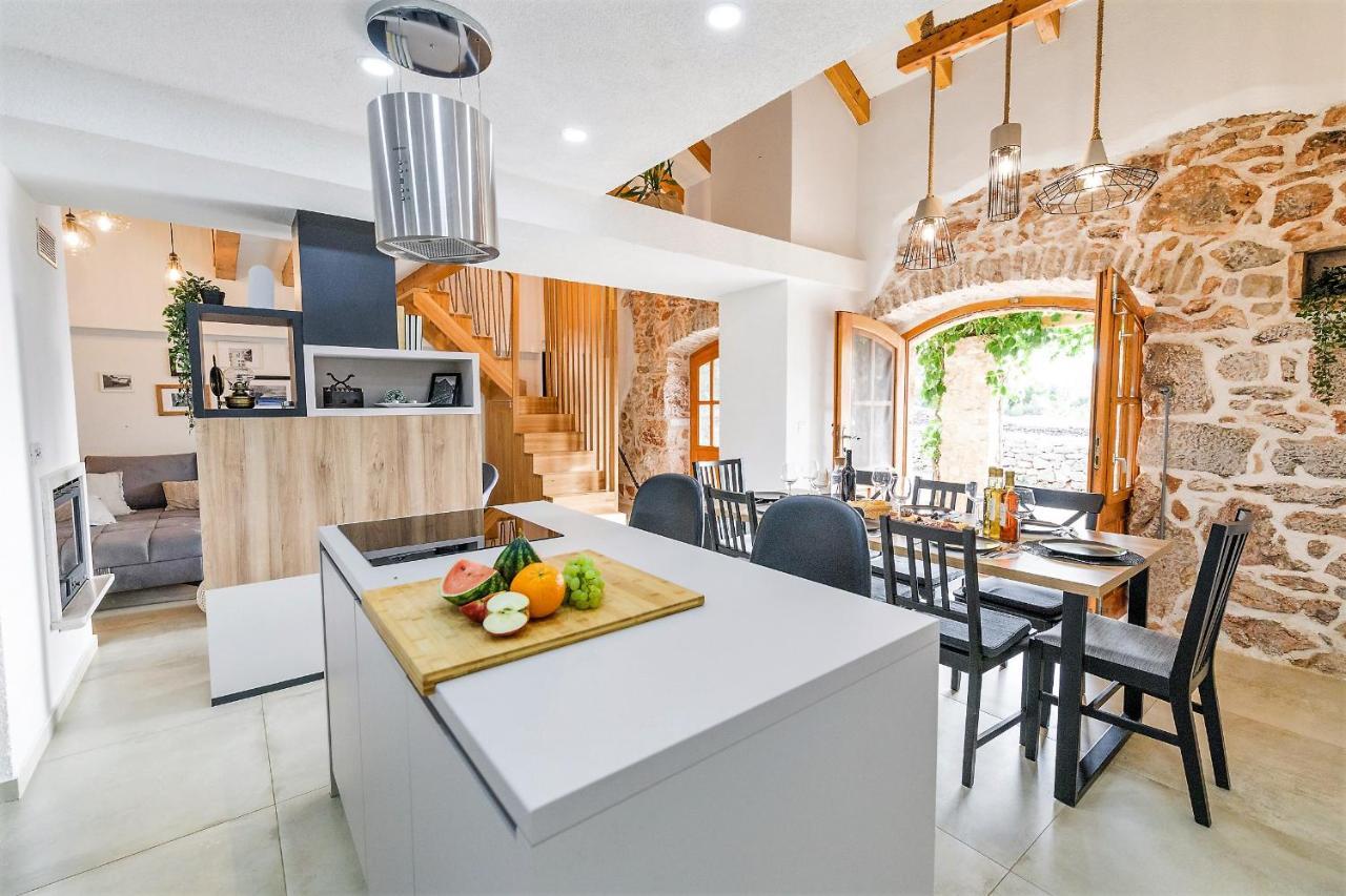 Villa Humac Hvar Poljica  المظهر الخارجي الصورة
